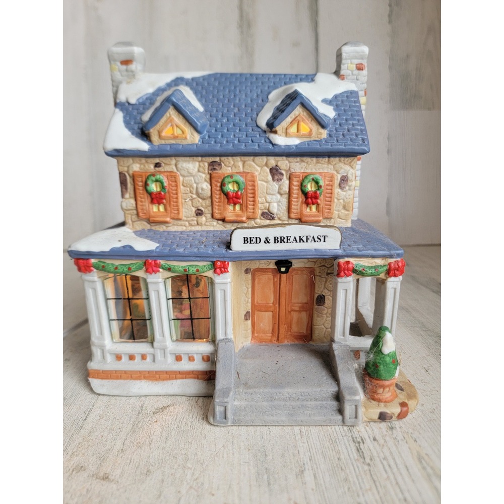 Vintage bed and breakfast ceramic people‎ light up village accessory Xmas